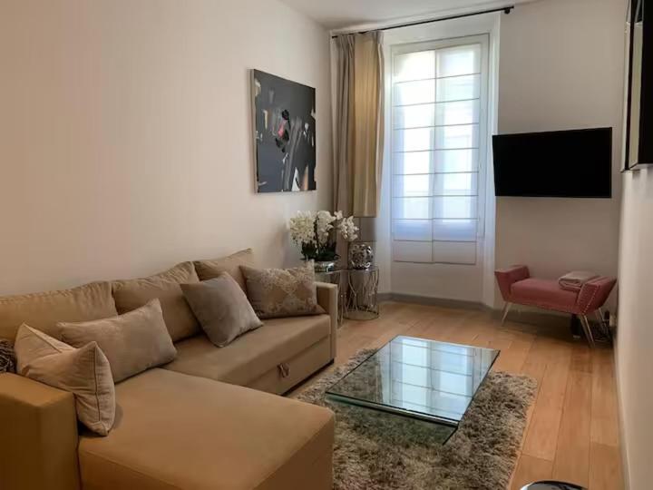 3P Cannes Centre 2min Palais des Festivals,Rue du Antibe location - 1