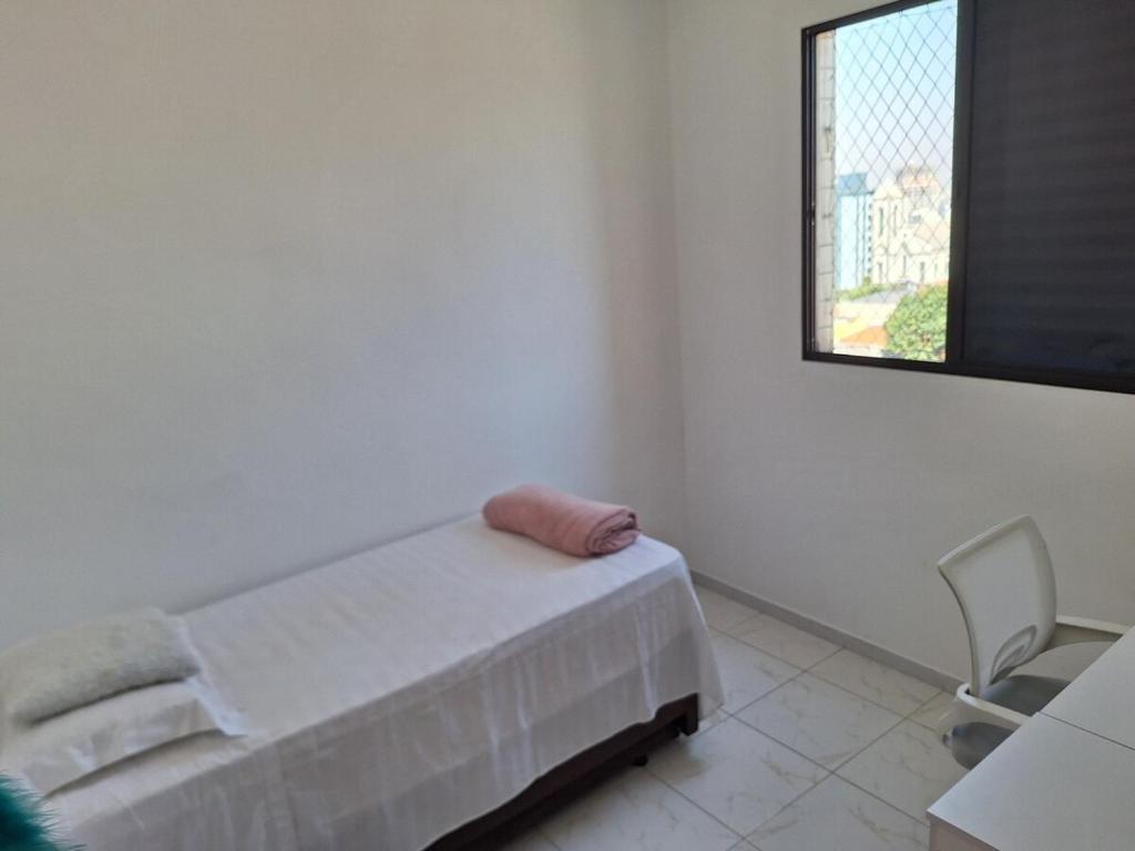 2 minute Tucuruvi subway en suite, San Paolo