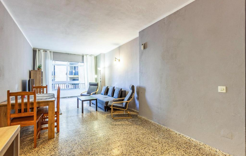 Nice Apartment In Torrevieja With Wifi - 1