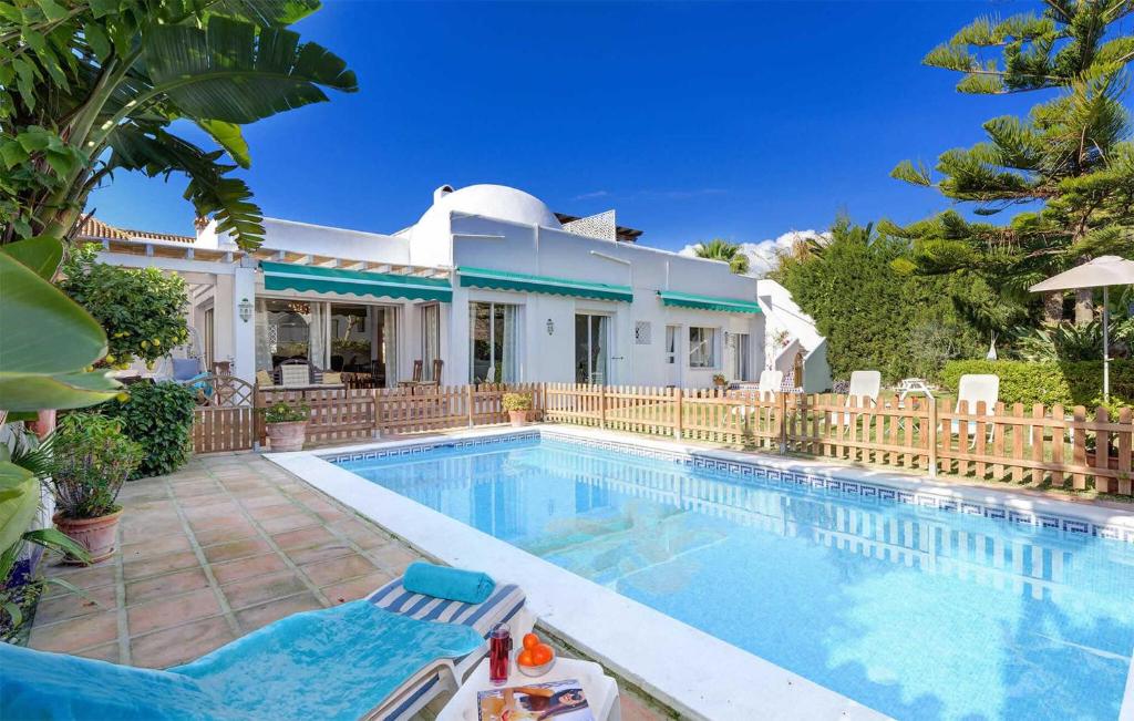 3 Bedroom Nice Home In Marbella - 1