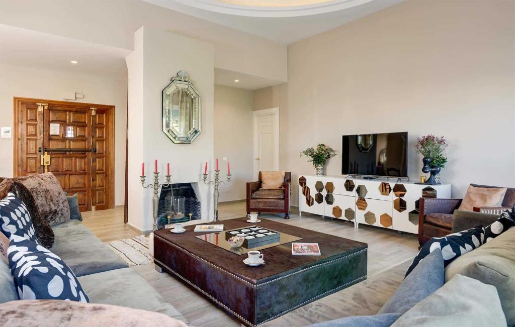 3 Bedroom Nice Home In Marbella - 3