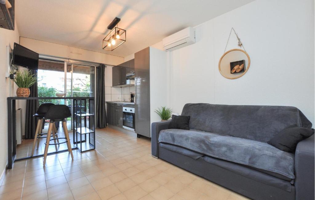 Amazing Apartment In Fréjus With Wifi - 4