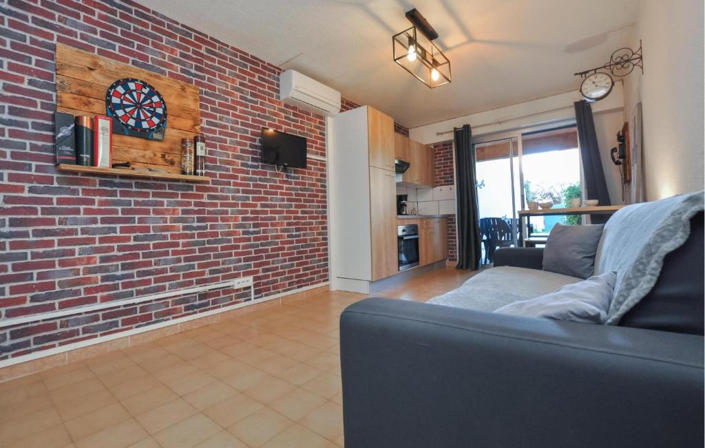 Cozy Apartment In Fréjus With Wifi - 4