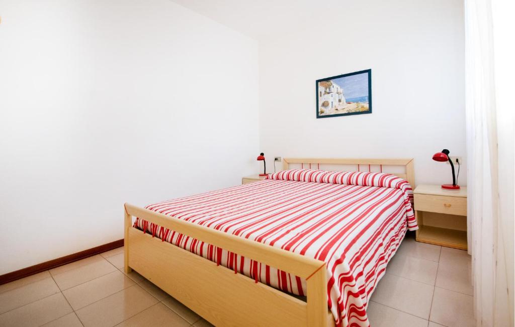 Amazing Apartment In Bibione With Swimming Pool - 4