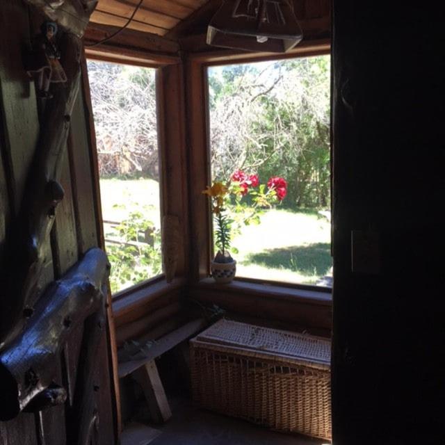 Beautiful Mountain Log Cabin! - 4