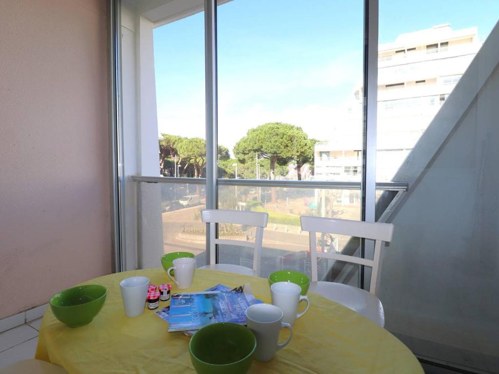 Appartement 3 pièces, proche plage et commerces, animaux admis - FR-1-307-276 - 1
