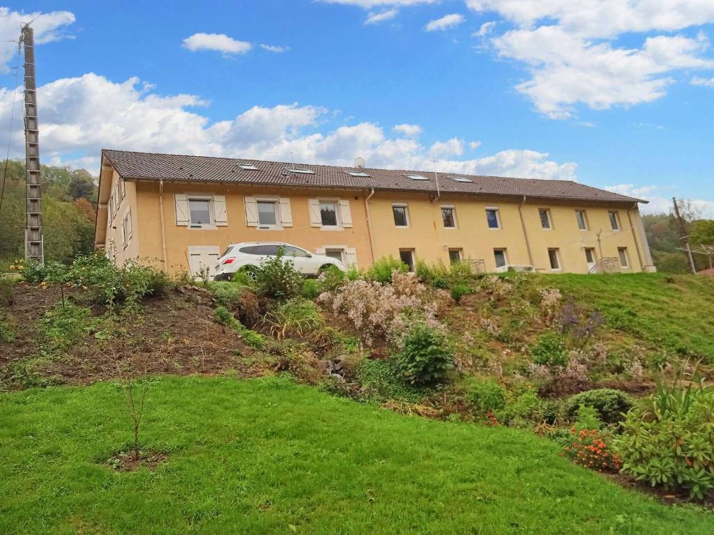 Appartement moderne à Cornimont 30 m² avec vue montagne, Cornimont