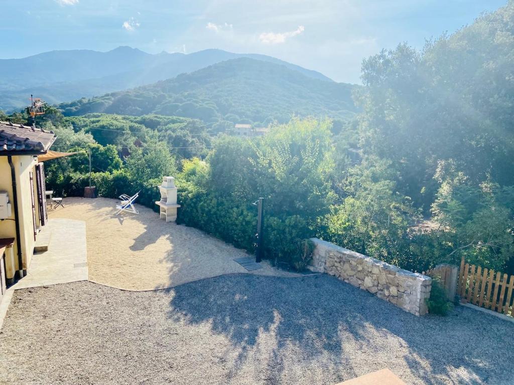 Casa del Colle, con parcheggio privato sul mare!, Procchio