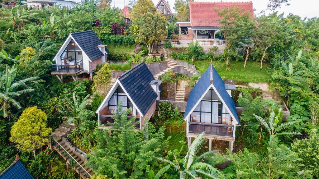 green slope villa glamping