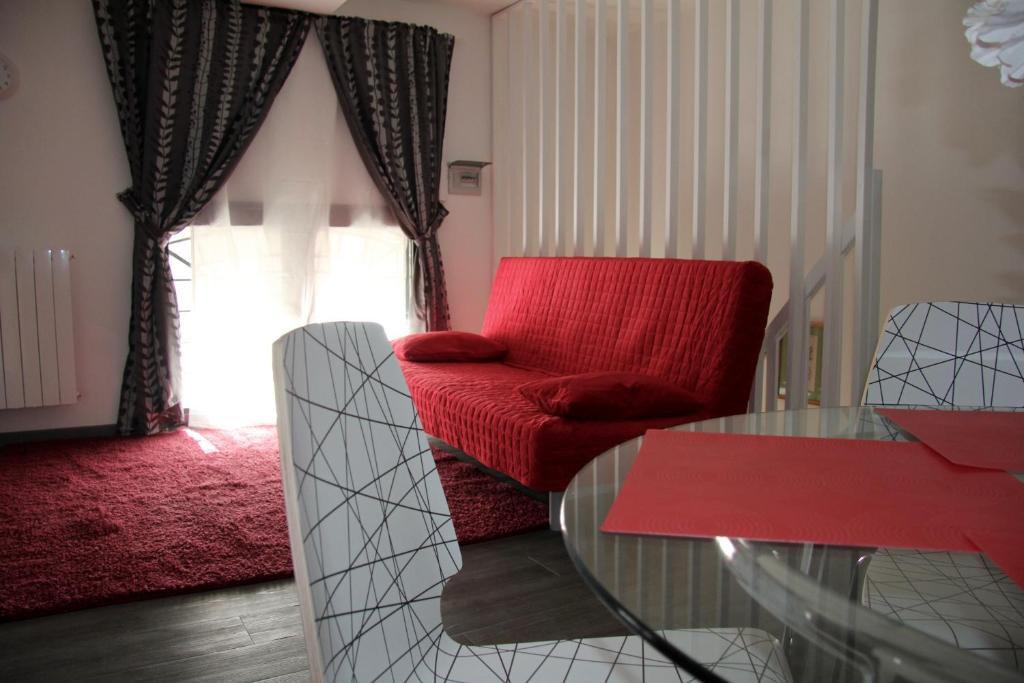 Katana Apartments photo