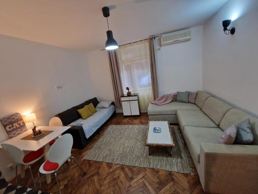 Flat in center of Belgrade, Bělehrad