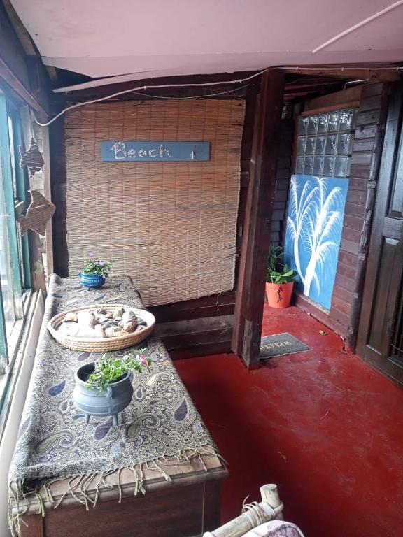 Entrance, Eagles Nest hostel plus self catering private units in Coffee Bay