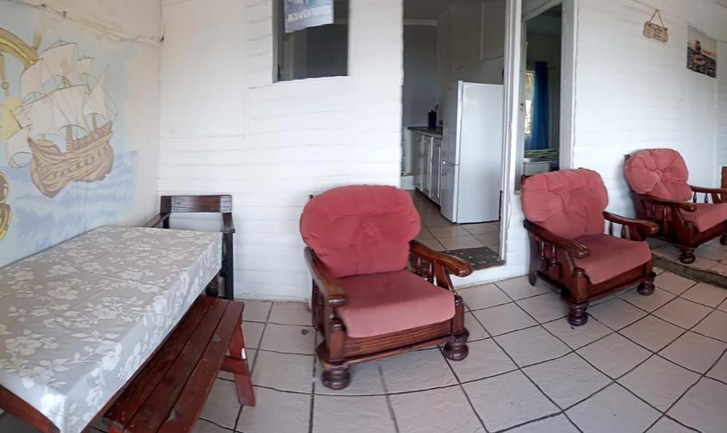 Bar/lounge, Eagles Nest hostel plus self catering private units in Coffee Bay