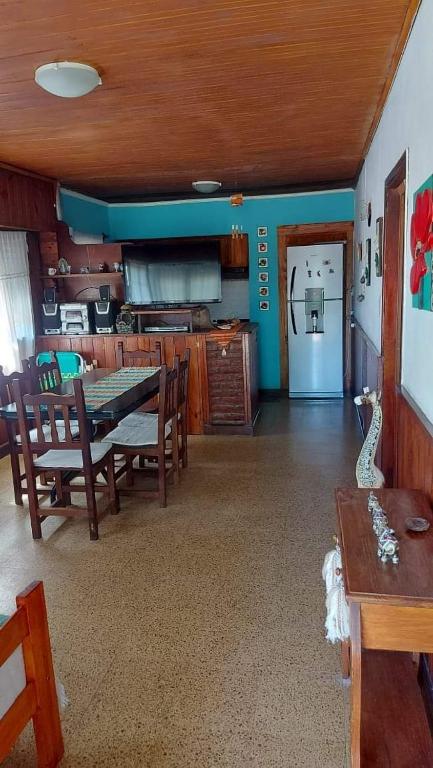 Casa hasta 5 personas solo familias zona centro de villa gesell - 3
