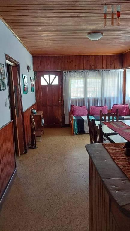 Casa hasta 5 personas solo familias zona centro de villa gesell - 2