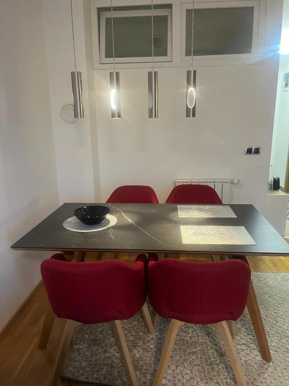 Bulevar parking free, Sarajevo