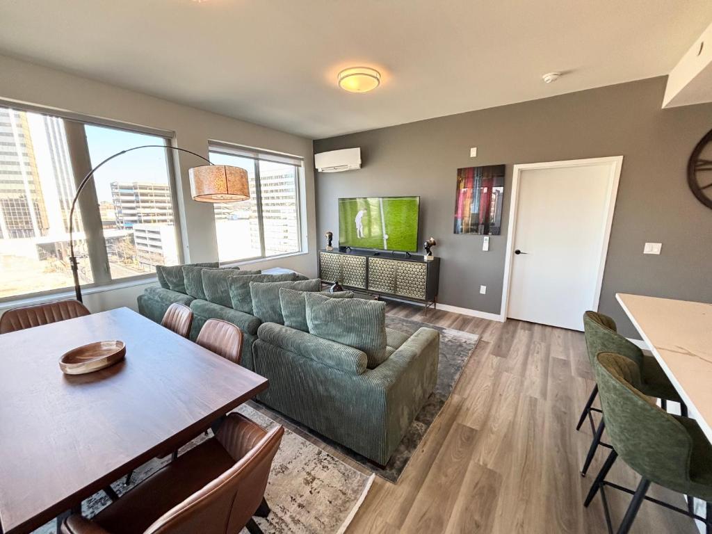 The Westchester Experience, White Plains