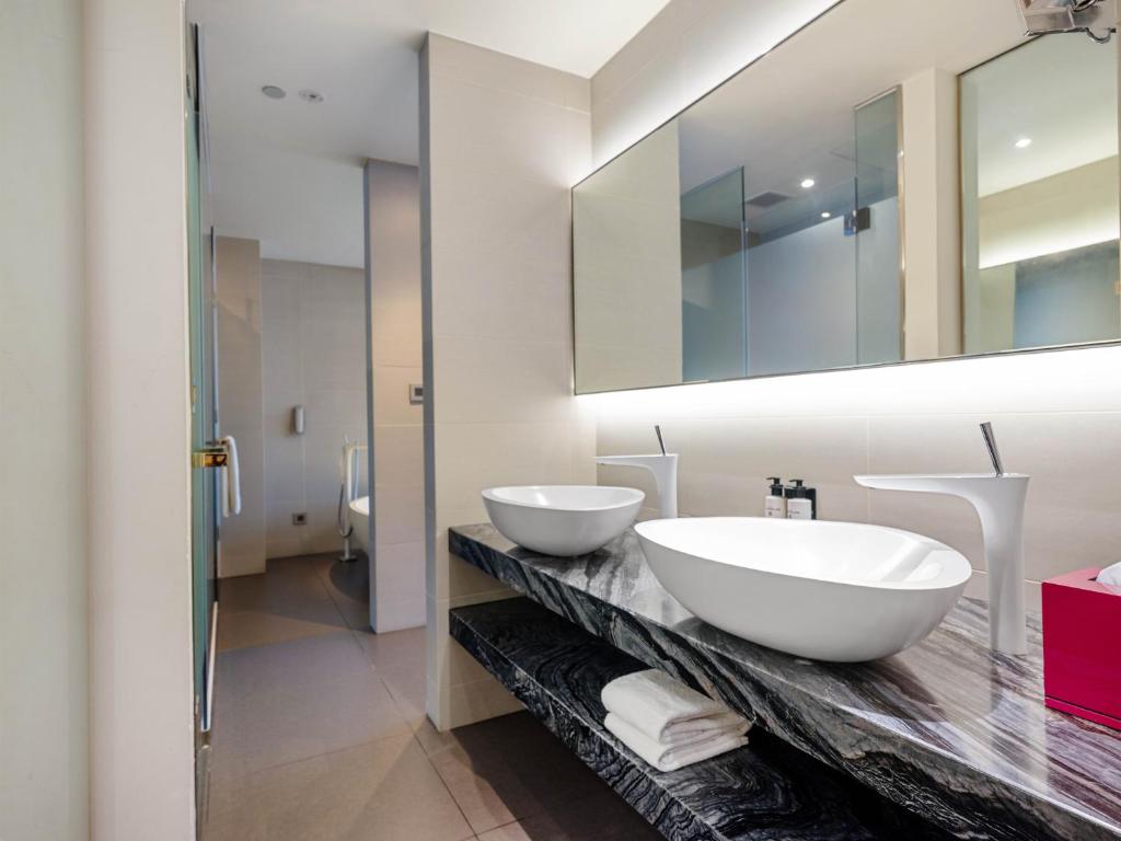 Ho Chi Minh City Pullman Saigon Centre Hotel Additional