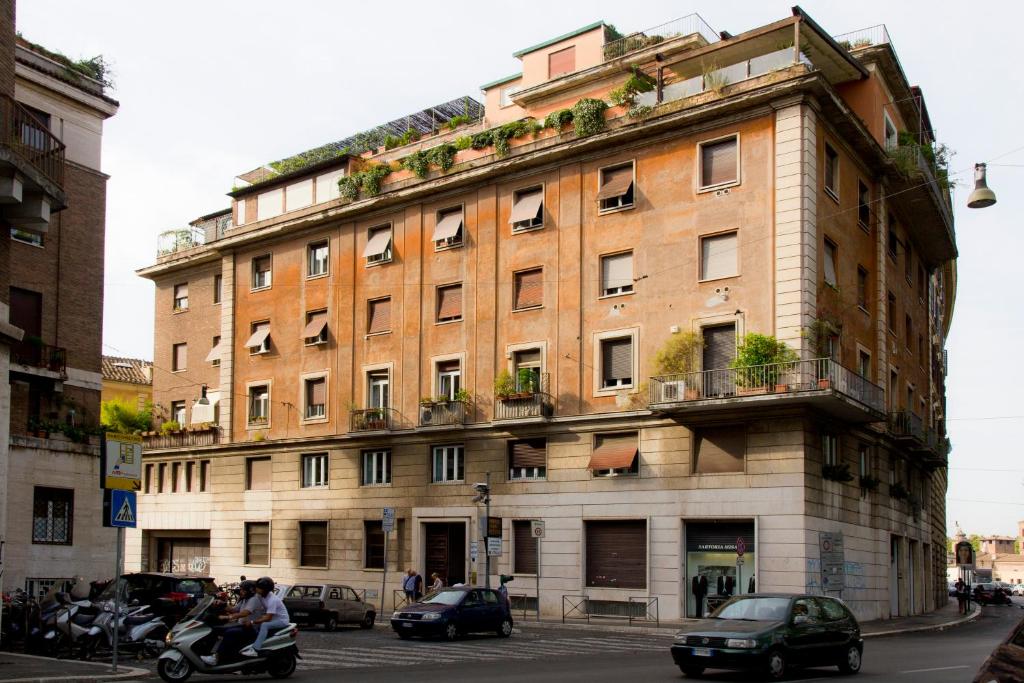 Ripense In Trastevere photo