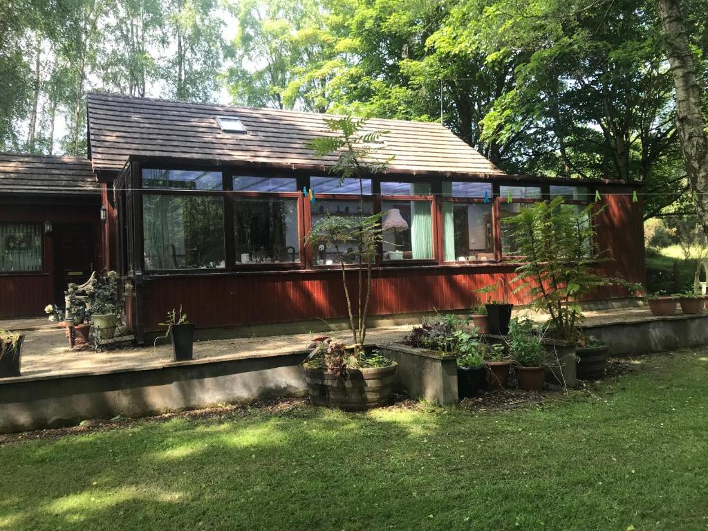 Pine Chalet, Muir of Ord