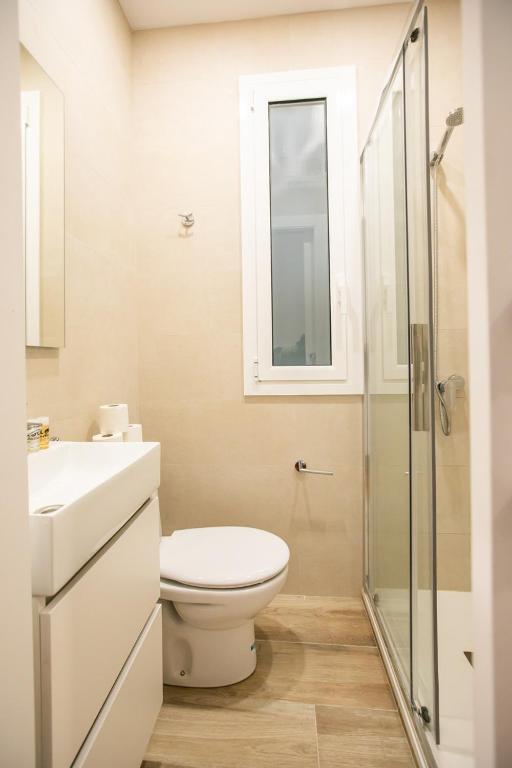 21par1005 - Beautiful Apartment in Paral-lel, Barcelona