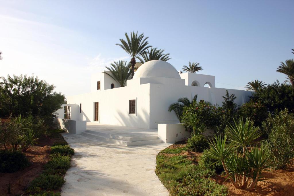 Menezel Jerba, Djerba