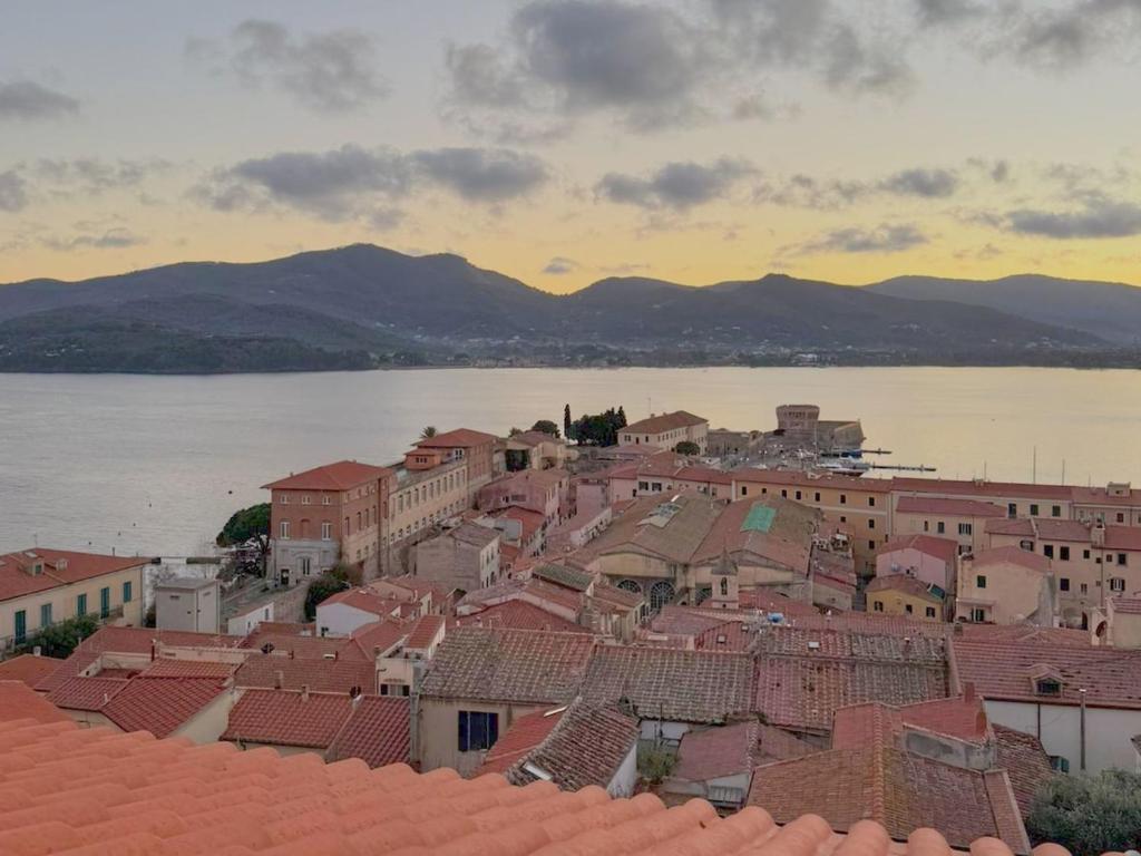 Cosmopoli - La Stella, Portoferraio