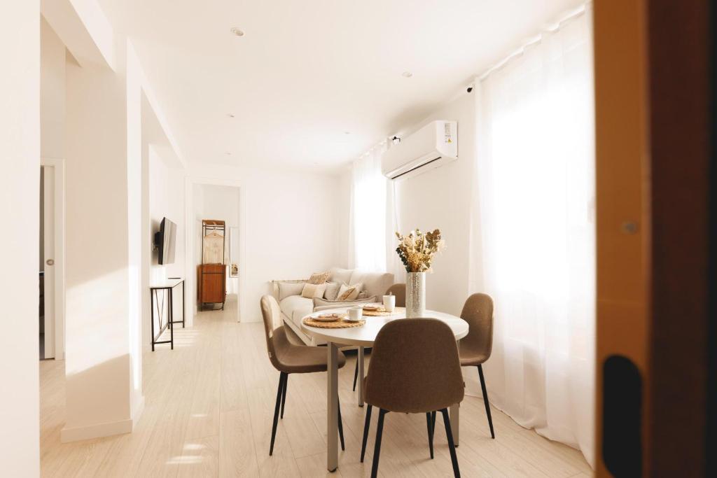 Bravissimo Jaume I Penthouse, with 3 bedrooms - 3