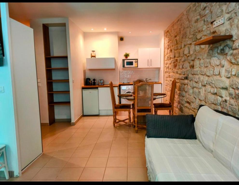 Studio lumineux Paris centre - Chatelet - 3