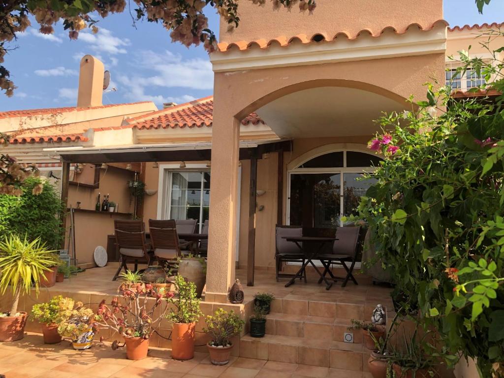 Preciosa casa con terraza y piscina R64 by Novadesta - 1
