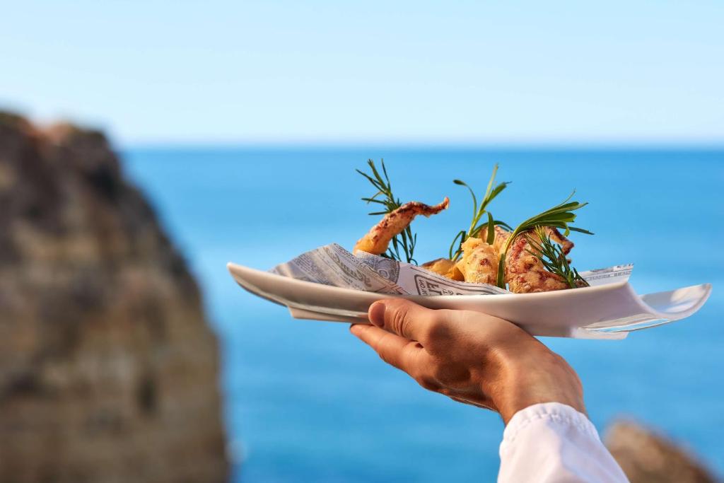 ทัศนียภาพภายนอกโรงแรม