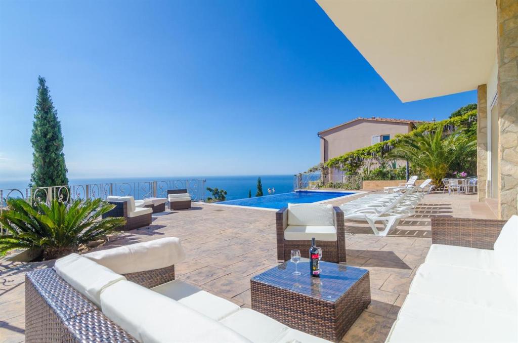 Costa Brava Holidays Villa Florada, Sea Views - 2
