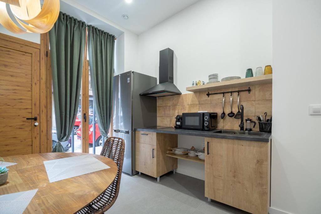 ESC - Loft Valencia Cómodos y espaciosos estudios cercanos a estación Joaquín Sorolla, Valencie