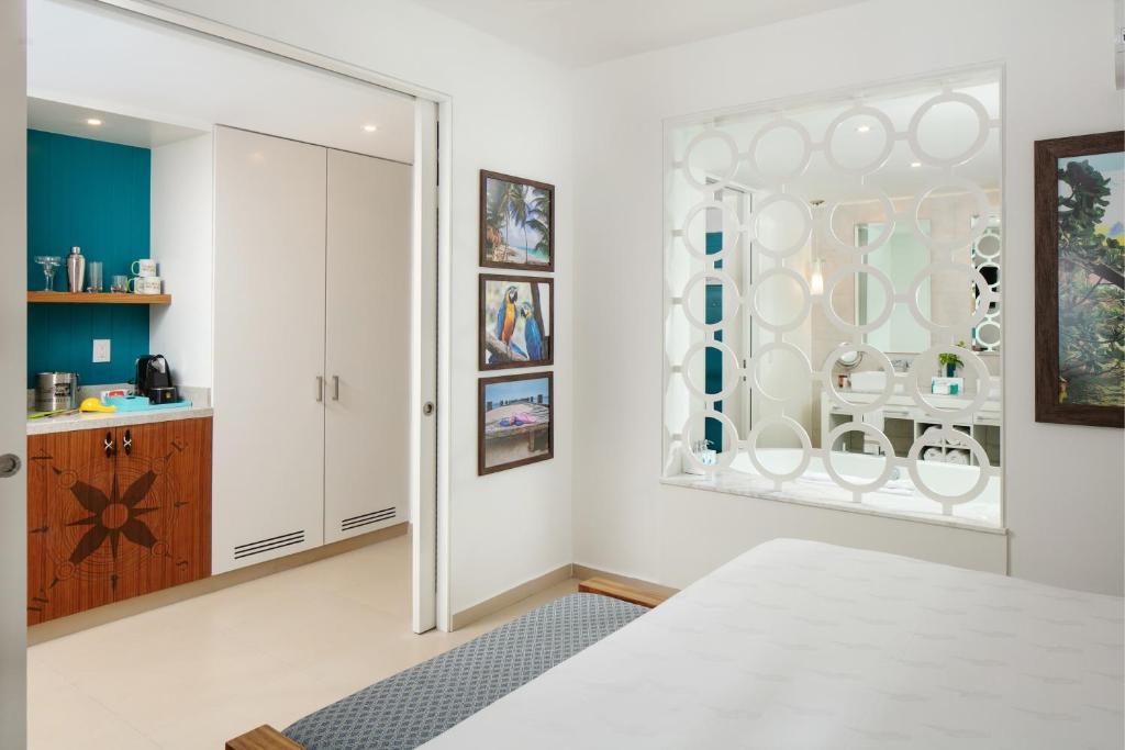 Margaritaville Island Reserve Riviera Cancún - A Karisma All-Inclusive Experience for All - 5