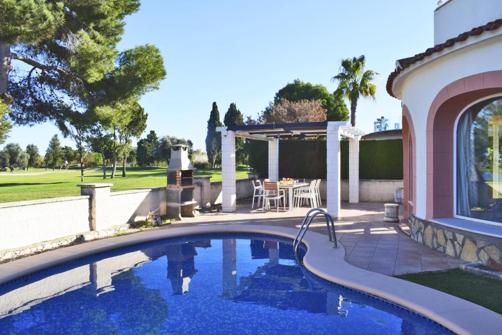 Anacasa Villa Murillo Oliva Nova MET CH1900 - 2
