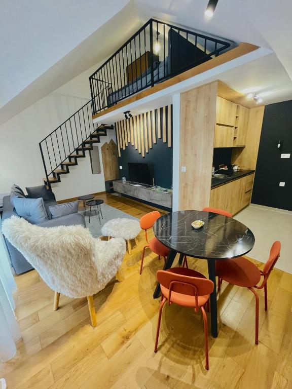 Alpine Breza Apartments - 1