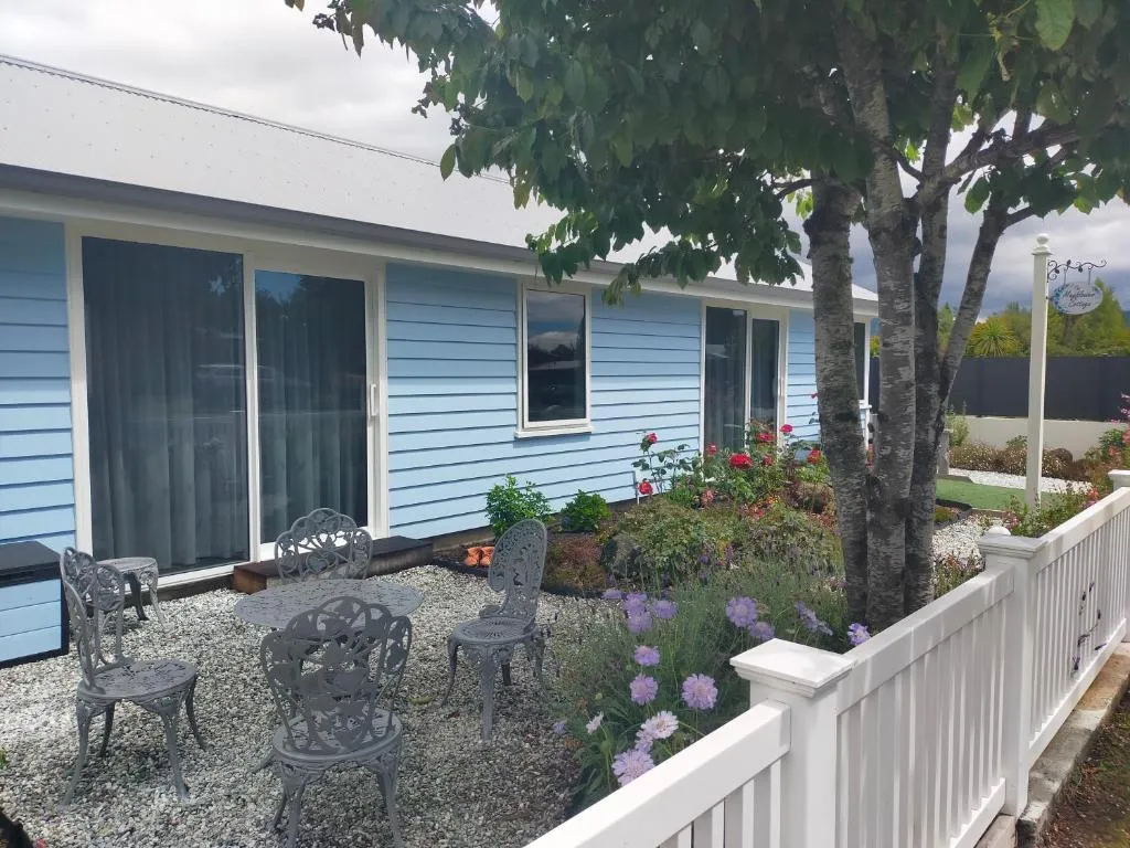 The Mayflower Cottage, hotel in Te Anau