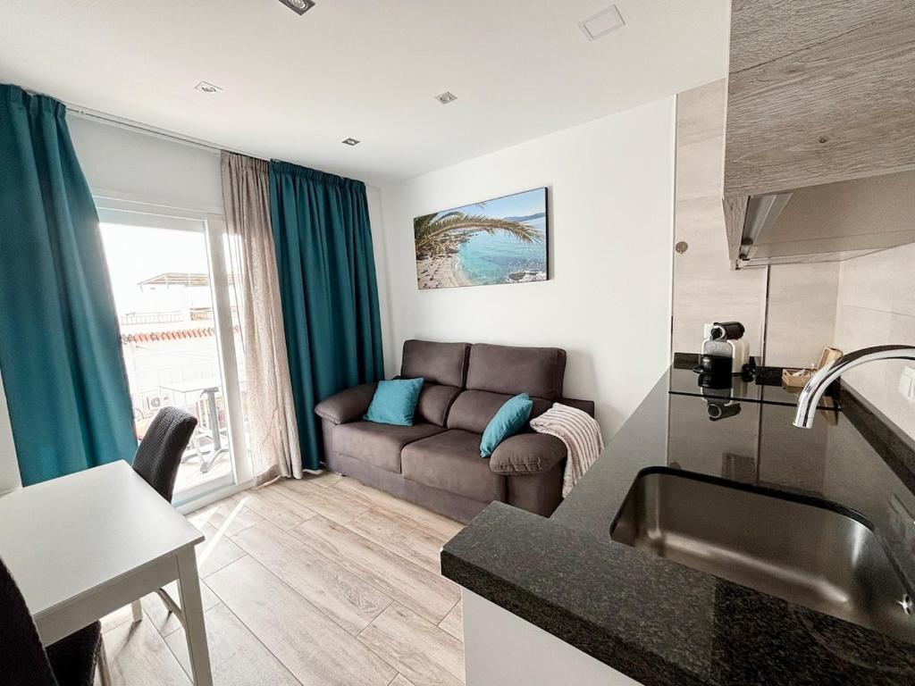 Apartment for two in the heart of Nerja - 2