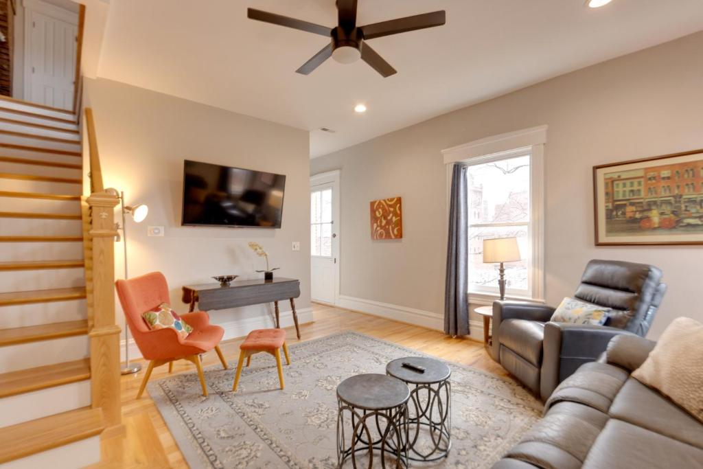 Walkable Area Spacious Apt in Dtwn St Louis, Soulard