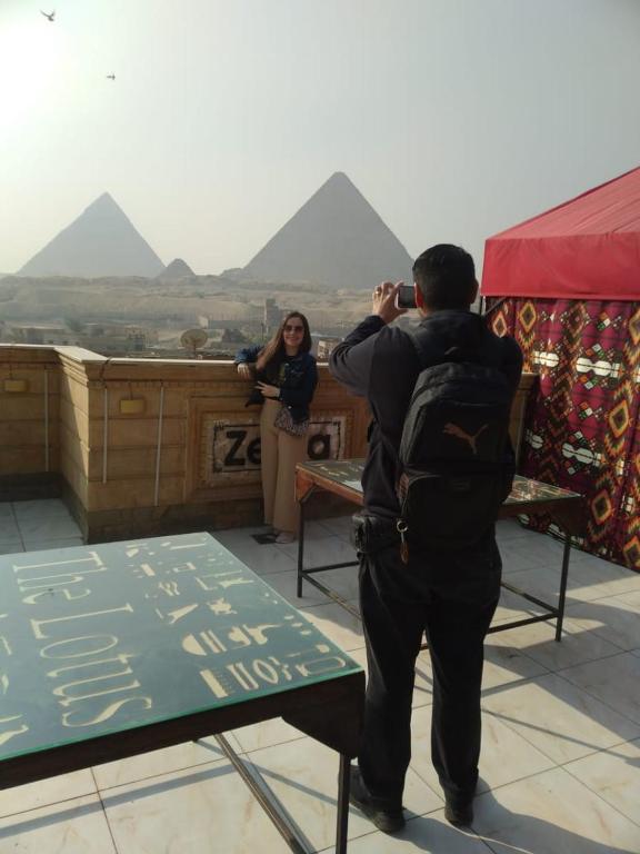 Nano pyramids view, Káhira