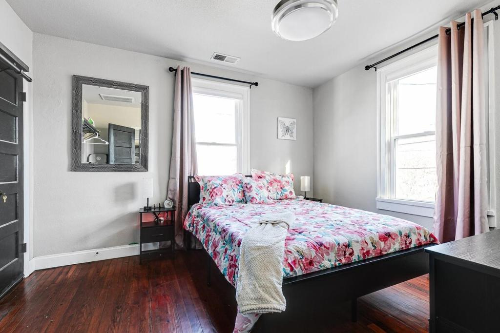 Tranquil Escape in Church Hill Near Libby Park, Richmond