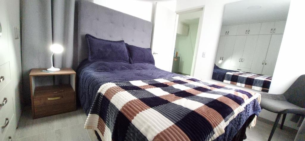 Apartaestudio Comodo Cerca al Aeropuerto - 1