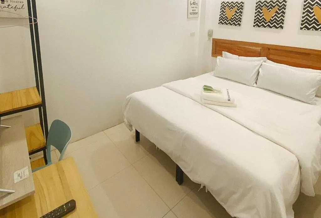 UrbanView at Balzain East Tuguegarao City by RedDoorz, hotell sihtkohas Tuguegarao