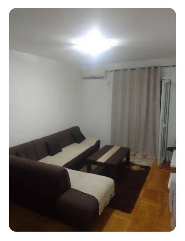 Stan Budva Rozino - 2