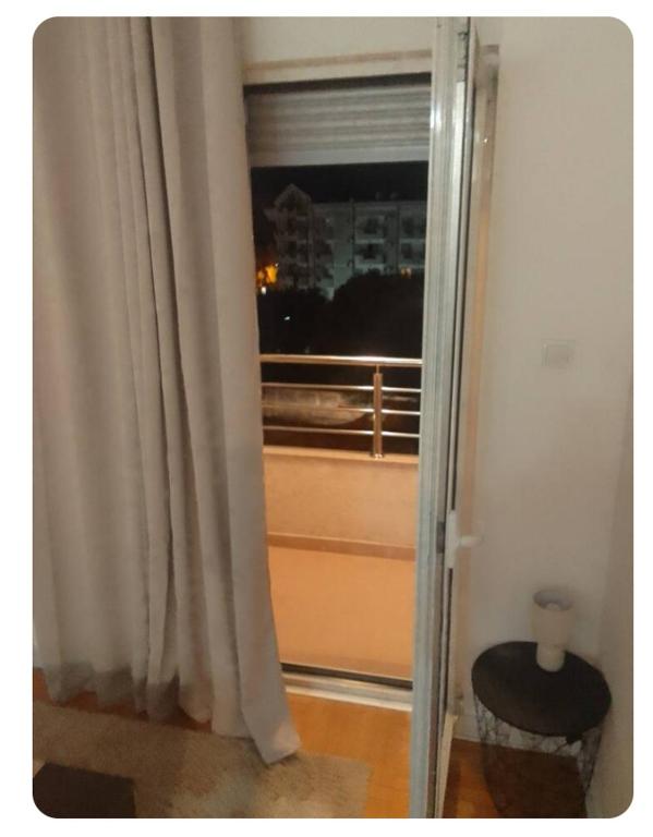 Stan Budva Rozino - 5