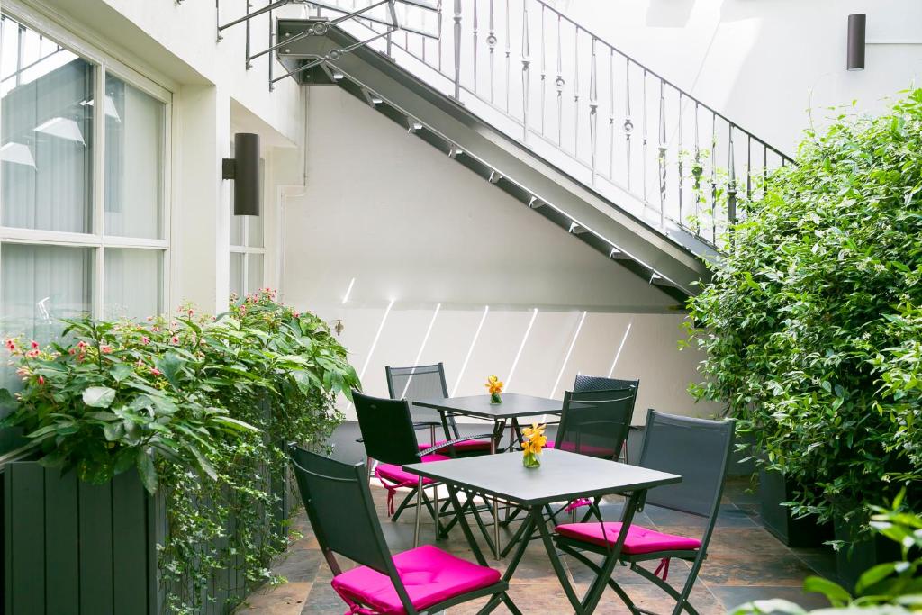 Balcony/terrace, Hotel Le Bellechasse Saint-Germain in Paris