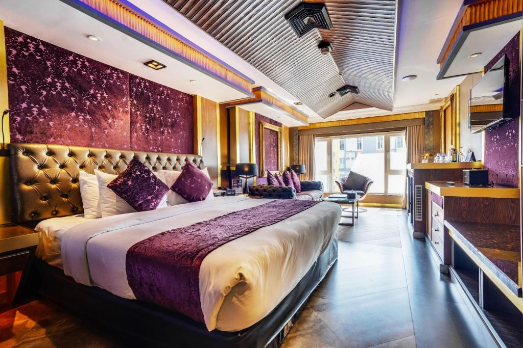 ABC 호텔 (ABC Hotel)