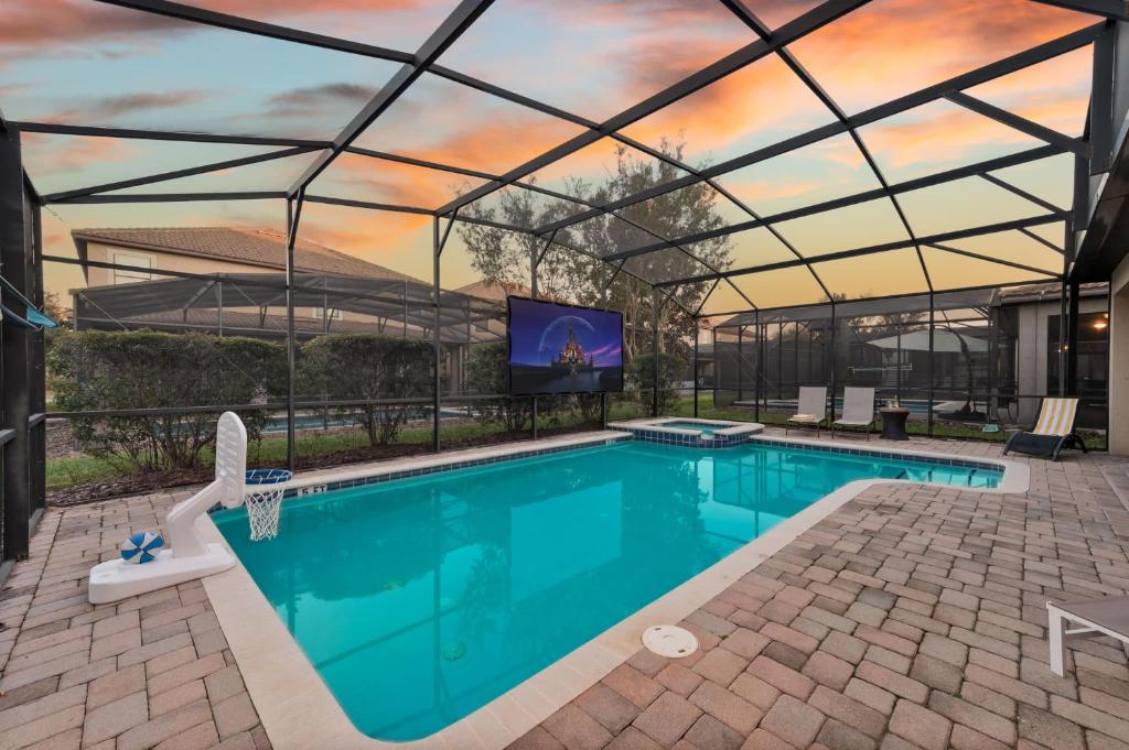 Heated Pool Free Waterpark w Lazy River, Davenport