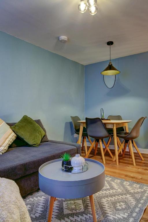 The Bailey - Troon - Coorie Doon Stays, Troon