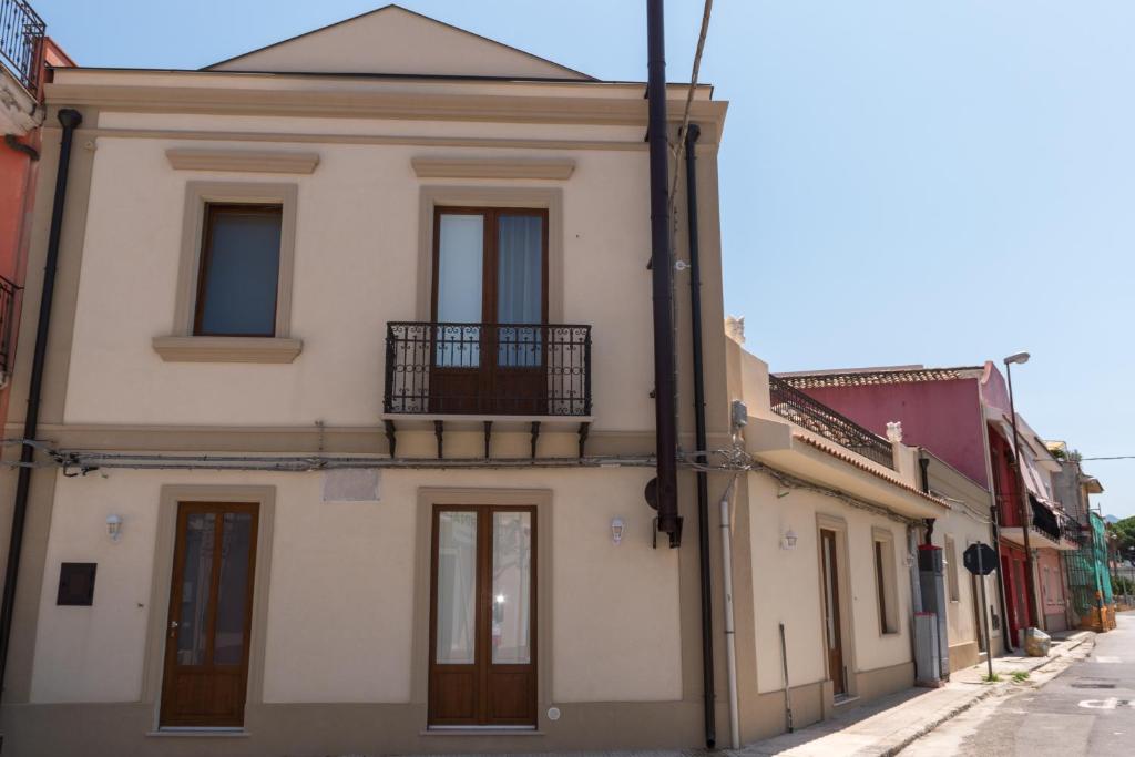 L'Angolo dei Mori - Badessa Suite Milazzo - 4